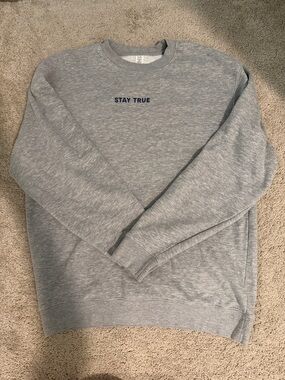 Stay True Grey Crewneck Sweatshirt - womens